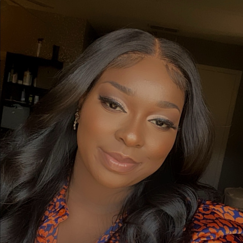 Meet your Posher, Tamia